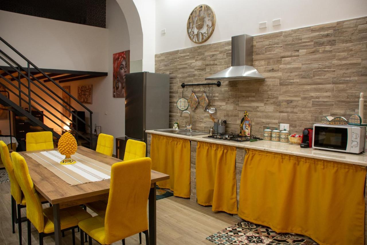 La Dimora Del Viaggiatore Luxury Apartments Mazara del Vallo Luaran gambar