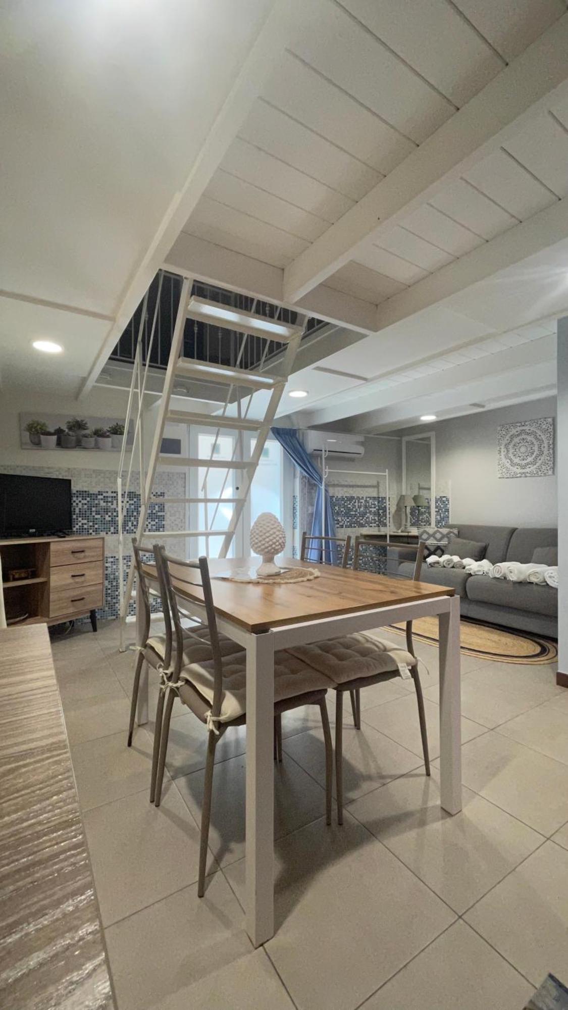 La Dimora Del Viaggiatore Luxury Apartments Mazara del Vallo Luaran gambar